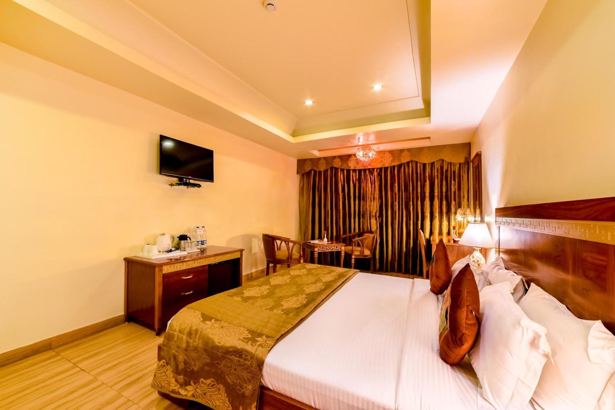 Chokhi Dhani The Palace Hotel Jaisalmer Ngoại thất bức ảnh